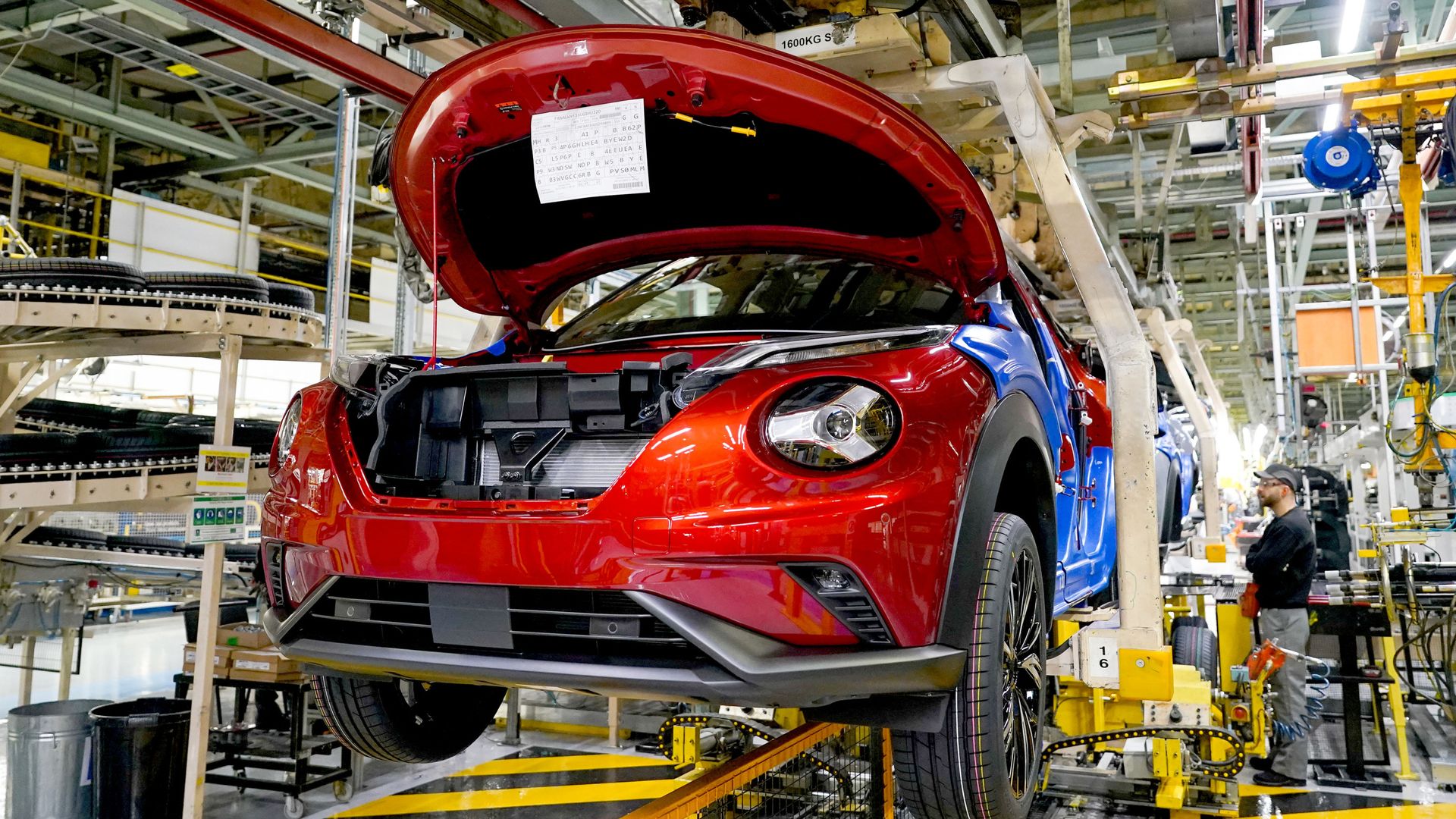 Car production falls for ninth month in a row - after worst November since 1980