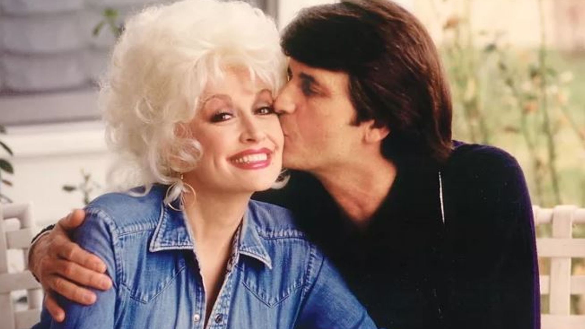 Dolly Parton's husband of nearly 60 years dies