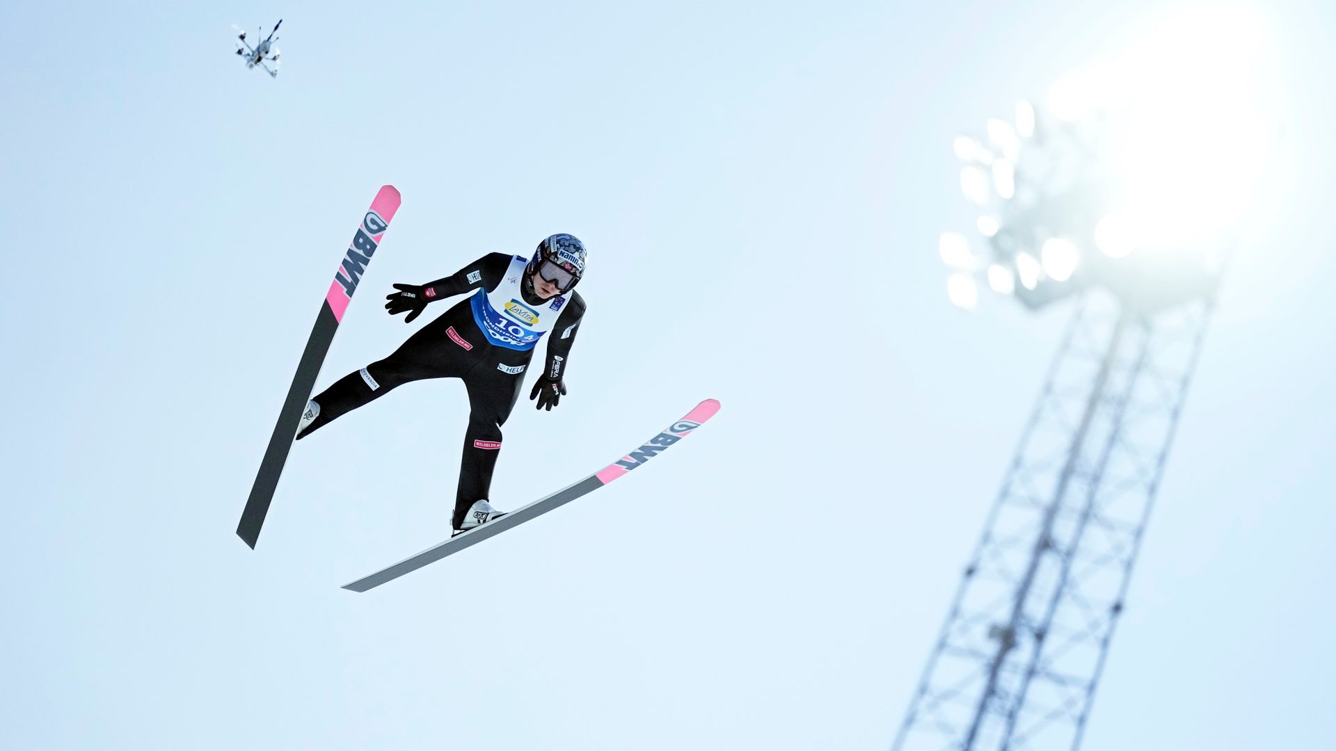 Norwegian ski jumpers suspended amid cheating scandal over modified suits