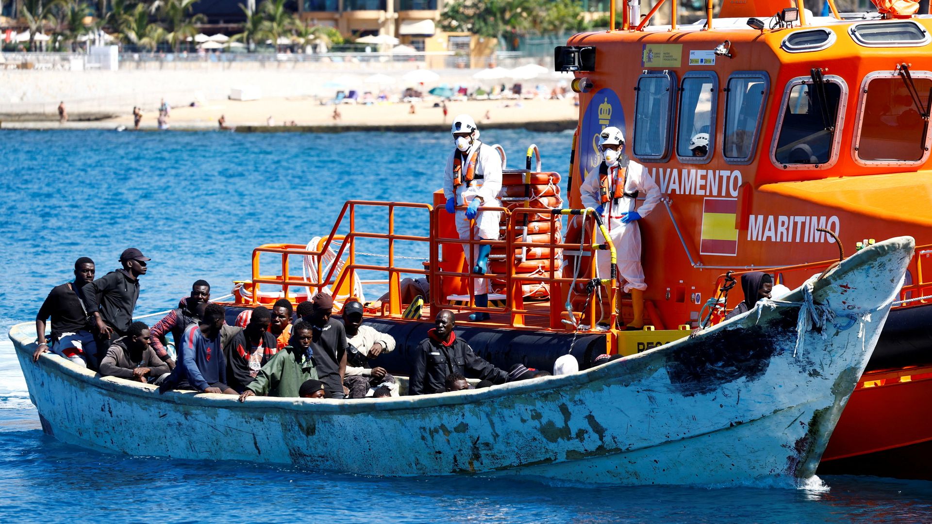 Spain to legalise 300,000 undocumented migrants a year